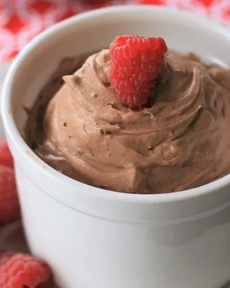 Mousse-au-chocolat-Keto-rapide